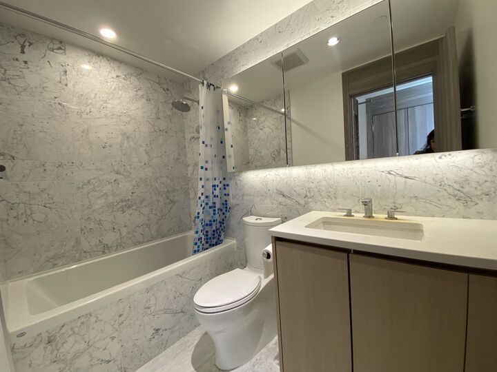 Property Photo:  4720 Lougheed Highway 1612  BC V5C 0M8 