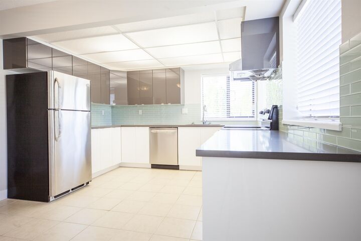 Property Photo:  11604 75A Avenue  BC V4C 1J4 