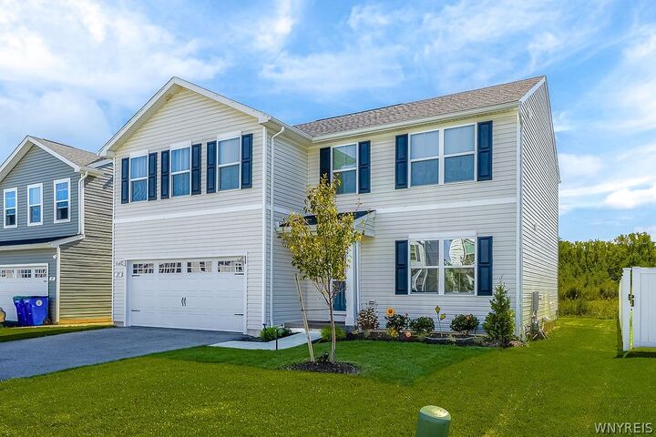 Property Photo: 27 Winterbrook Drive NY 14228