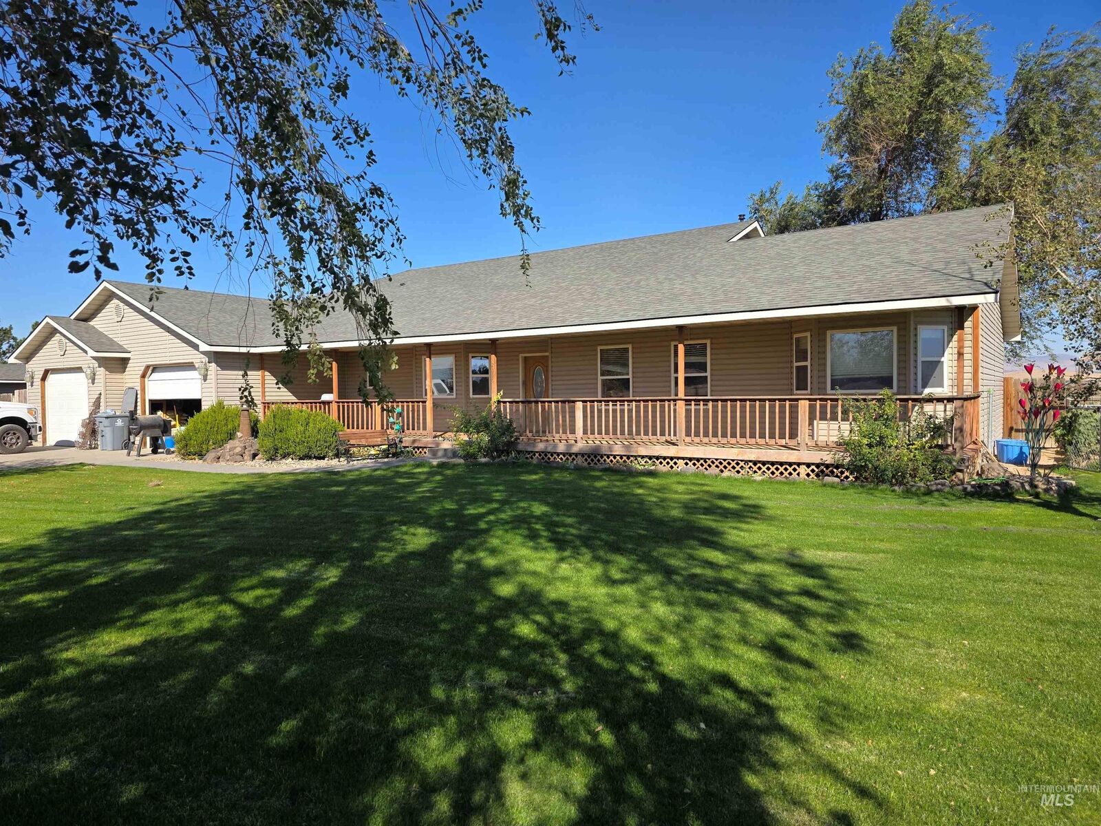 Property Photo:  2358 SW Buckey Drive  ID 83647 