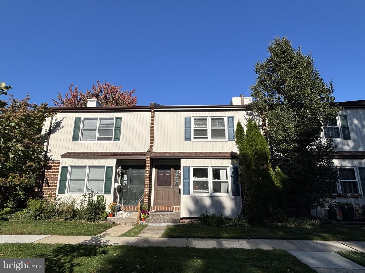 Property Photo:  14 Shirley Lane  NJ 08648 