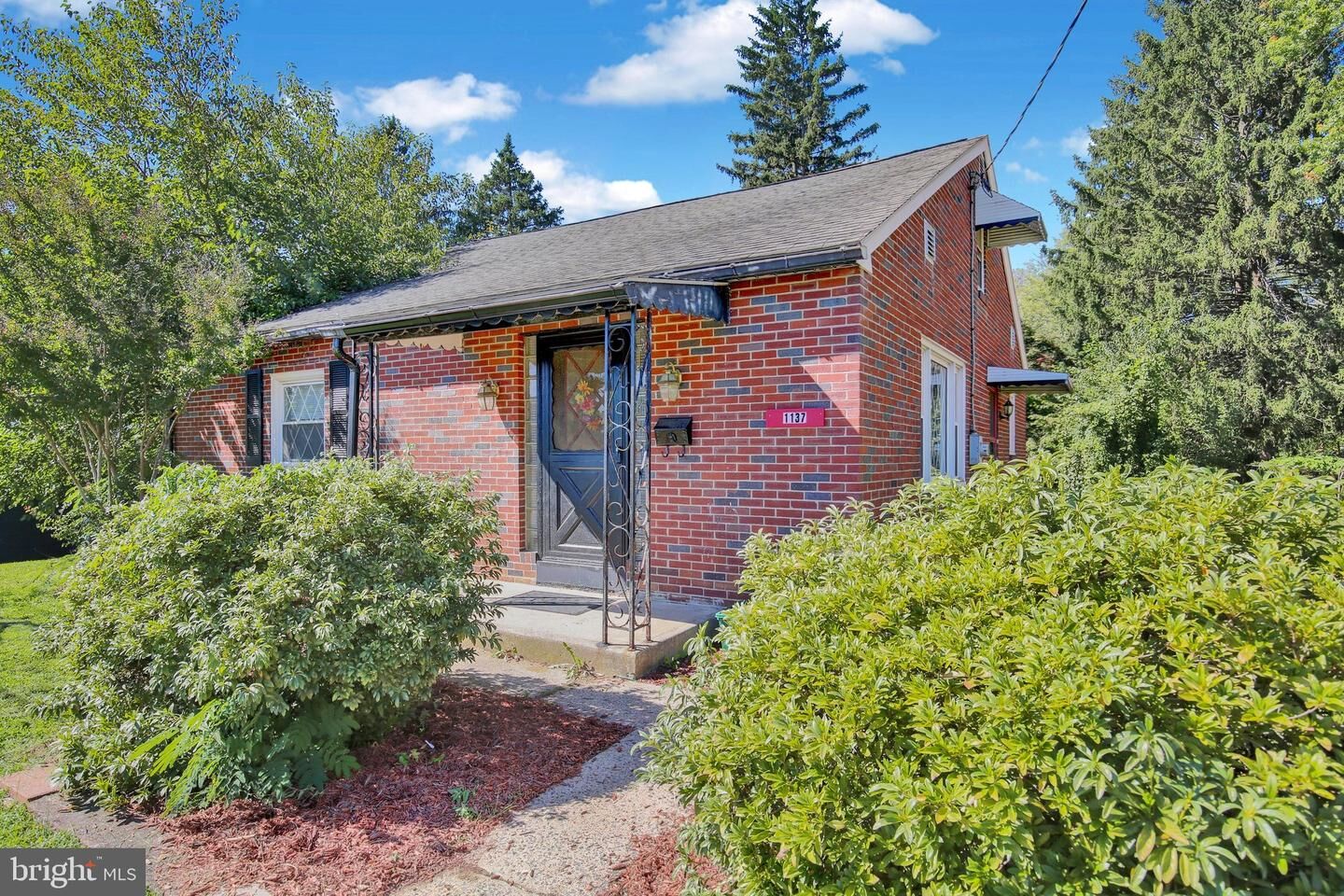 Property Photo: