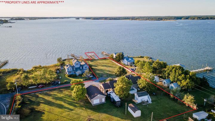 Property Photo:  16460 Sayre Point Lane  MD 20674 