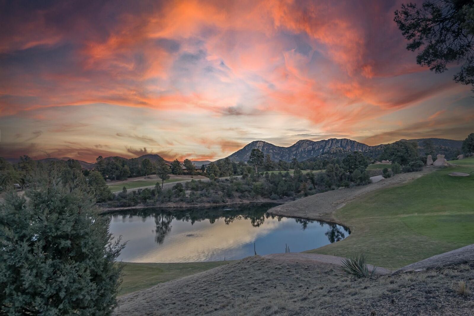 Property Photo: 3002 E Purple Sage Drive AZ 85541