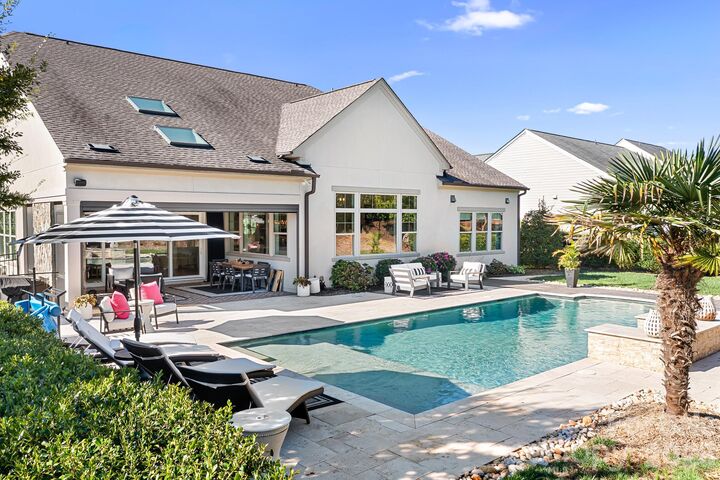 Property Photo: 8431 Bassinger Drive NC 28078