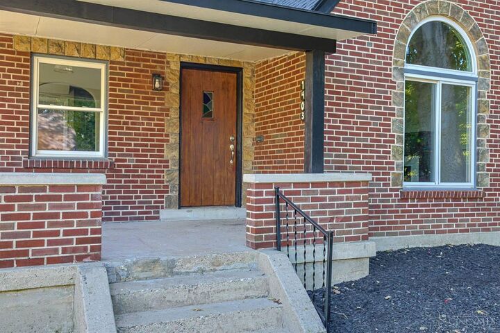 Property Photo:  1403 Corvallis Avenue  OH 45237 
