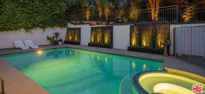 Property Photo:  11734 Sunshine Ter  CA 91604 