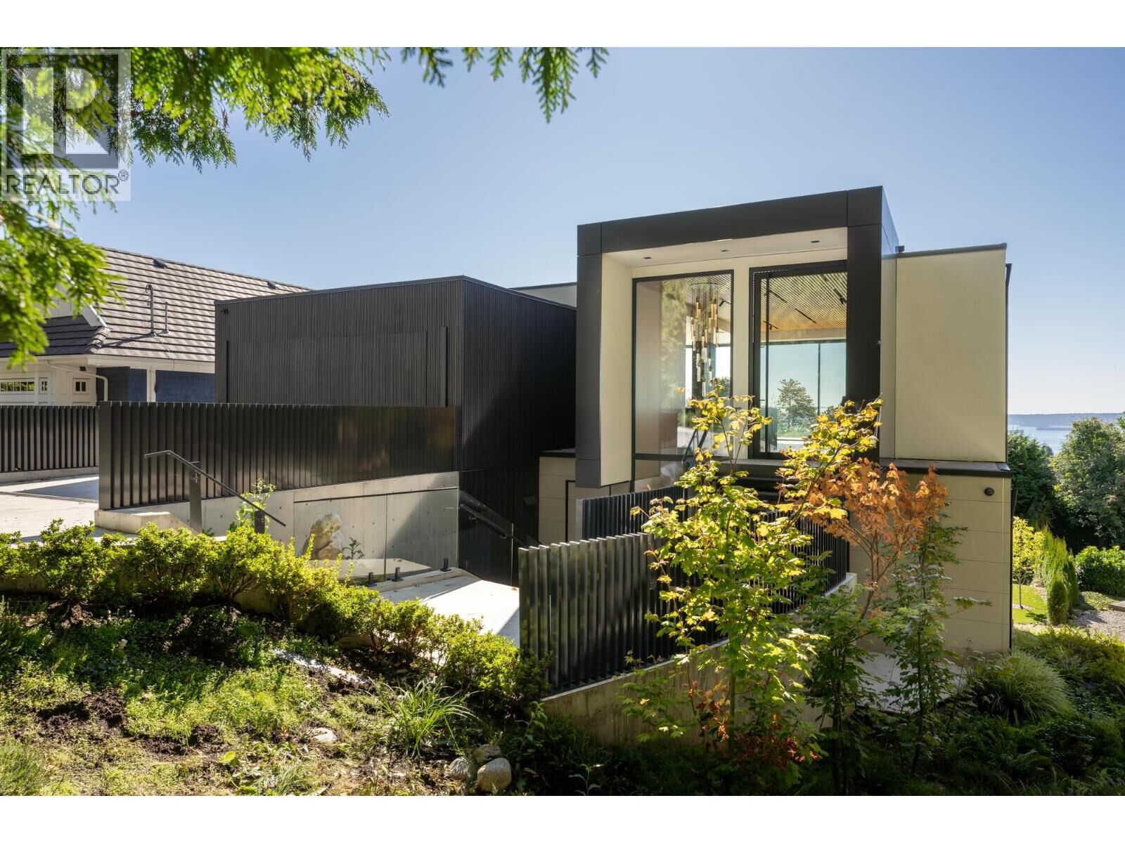 Property Photo: 2484 Ottawa Avenue BC V7V 2T1