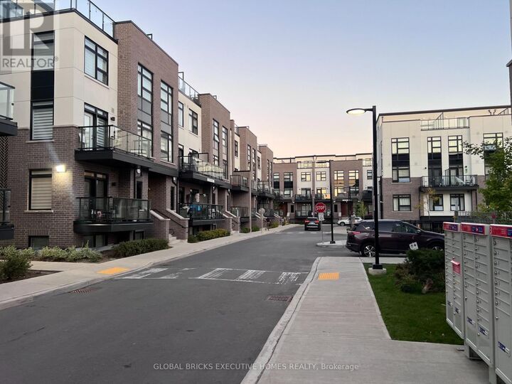Property Photo:  1573 Rose Way 101  ON L9E 1N4 