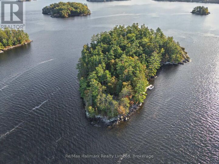 Property Photo:  3 Island 20lm Island  ON P1P 1R2 