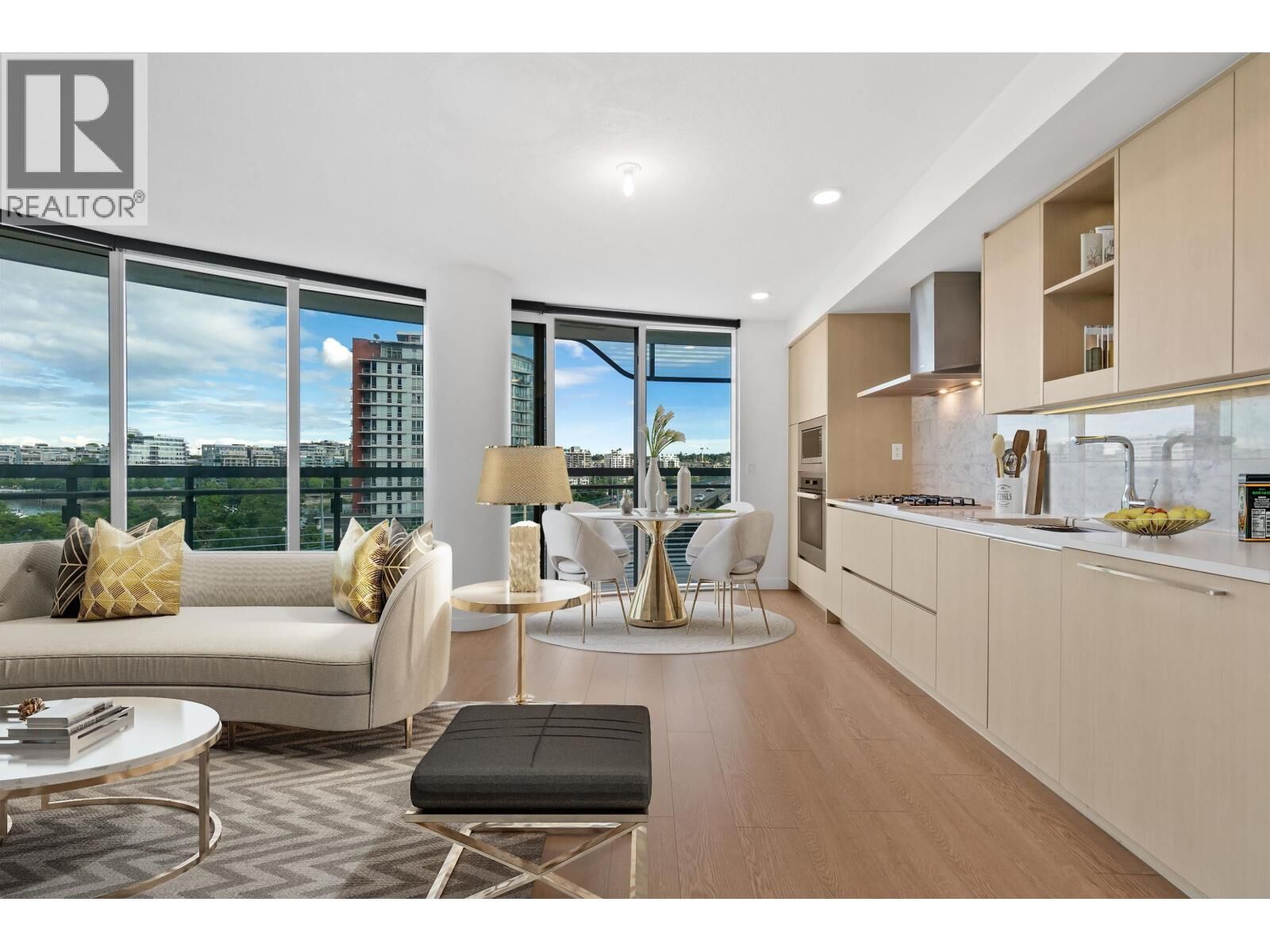 Property Photo:  87 Nelson Street 684  BC V6Z 0E8 