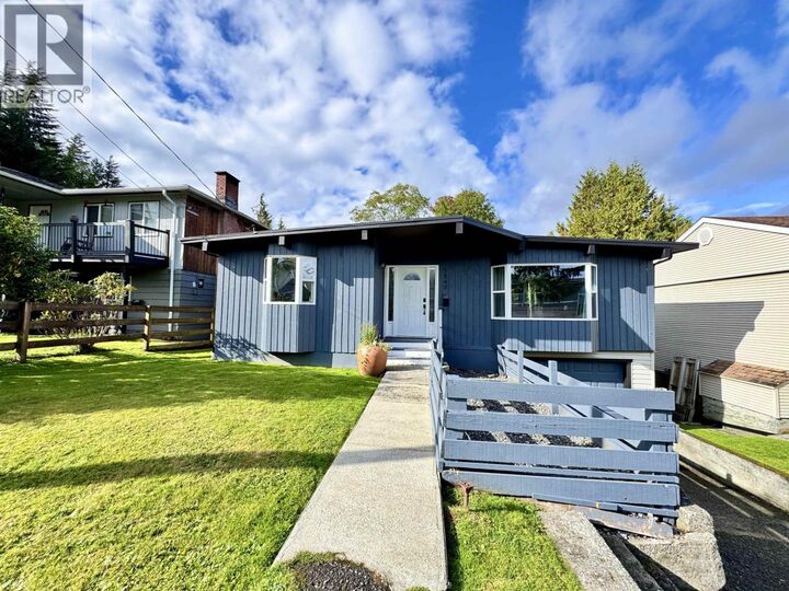 Property Photo:  1549 India Avenue  BC V8J 2Y1 