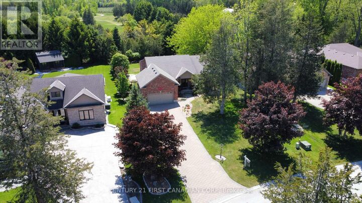 Property Photo: 10159 Meadowlily Crescent ON N0M 1T0