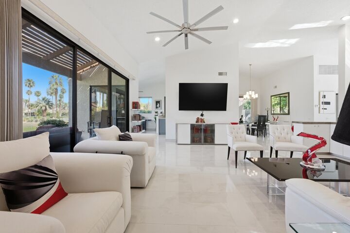 Property Photo:  10202 Sunningdale Drive  CA 92270 