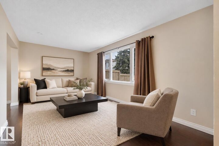 Property Photo:  14130 80 Street NW 8  AB T5C 1L6 