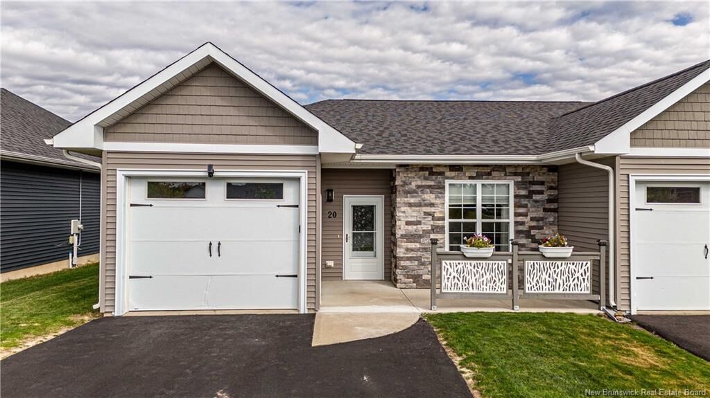 Property Photo:  20 Lynda Lane  NB E3C 0N6 