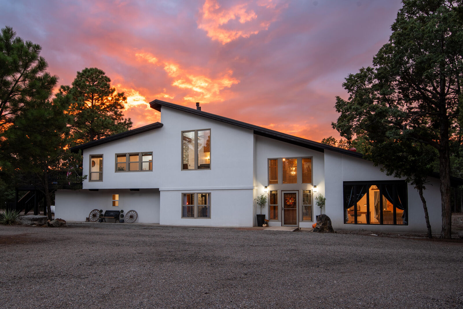Property Photo:  32 Bobolink Lane  NM 87059 