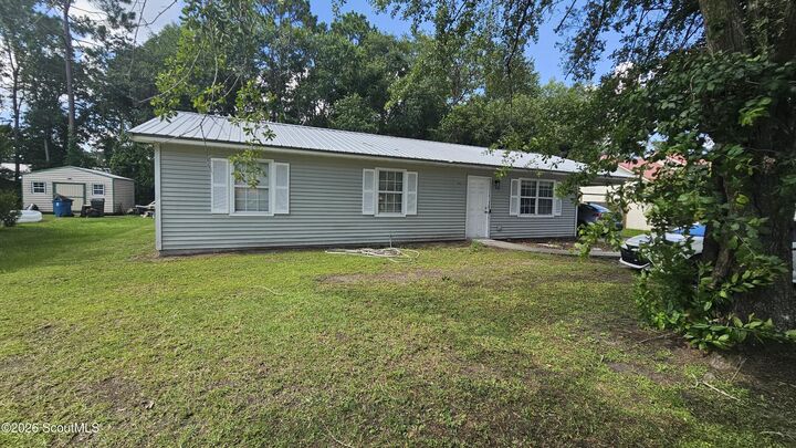 Property Photo:  111 Glynn Marsh Circle  GA 31525 