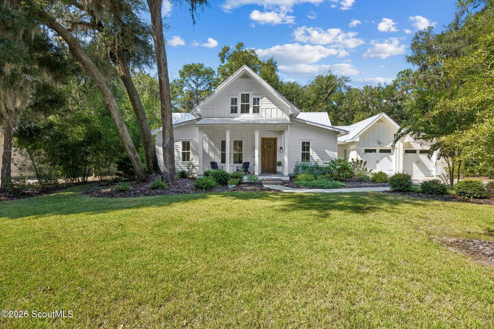 Property Photo: 402 Teather Drive GA 31558