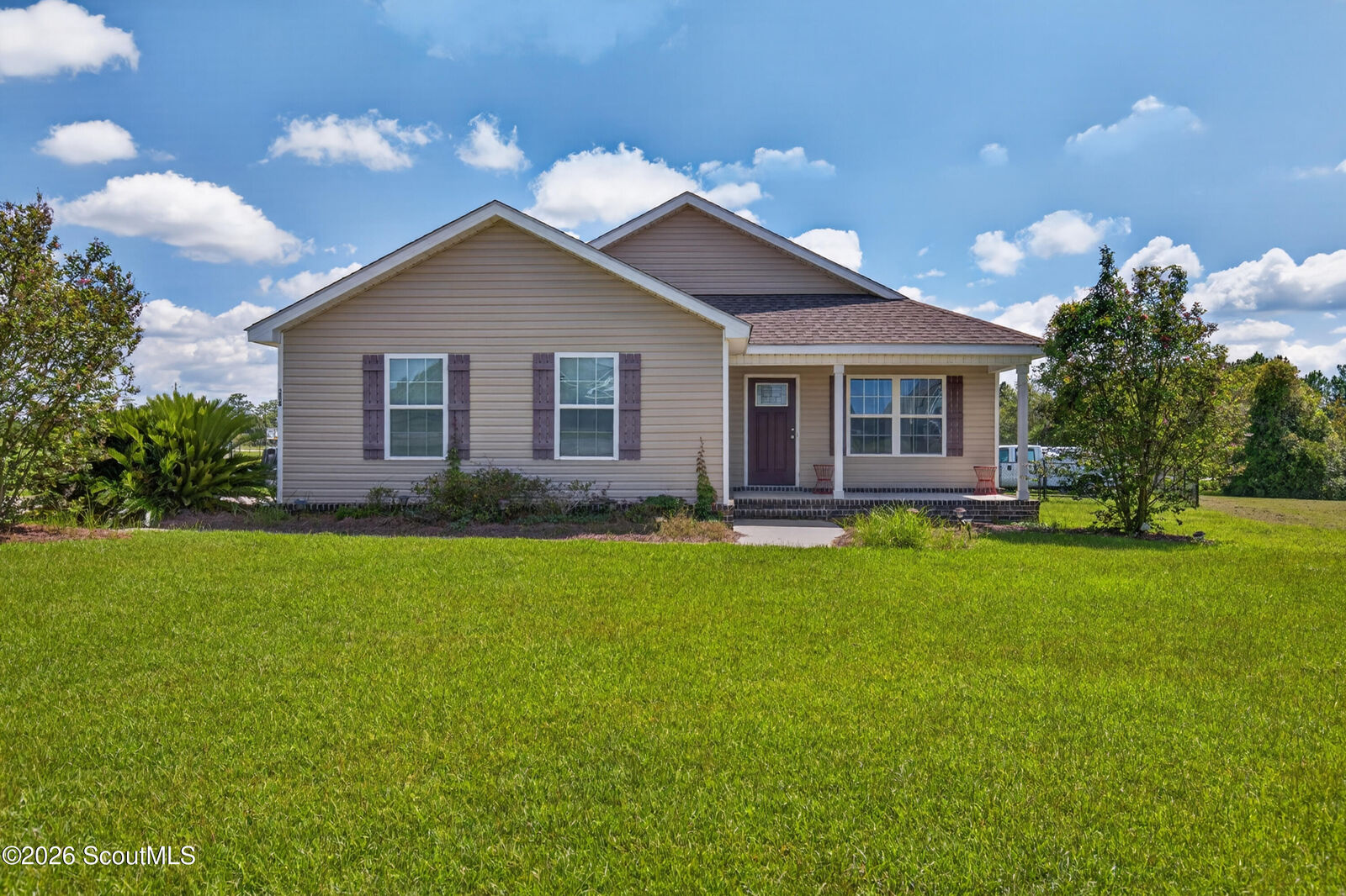 Property Photo: 206 E Leyland Court GA 30458