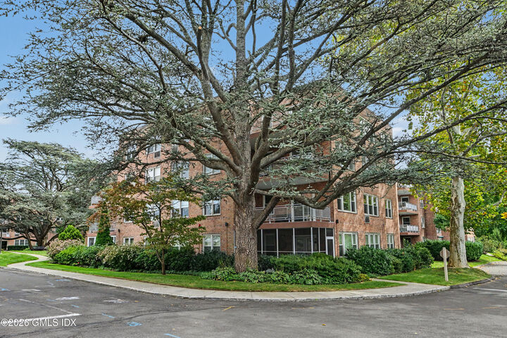 Property Photo:  3 Putnam Hill Road 1K  CT 06830 