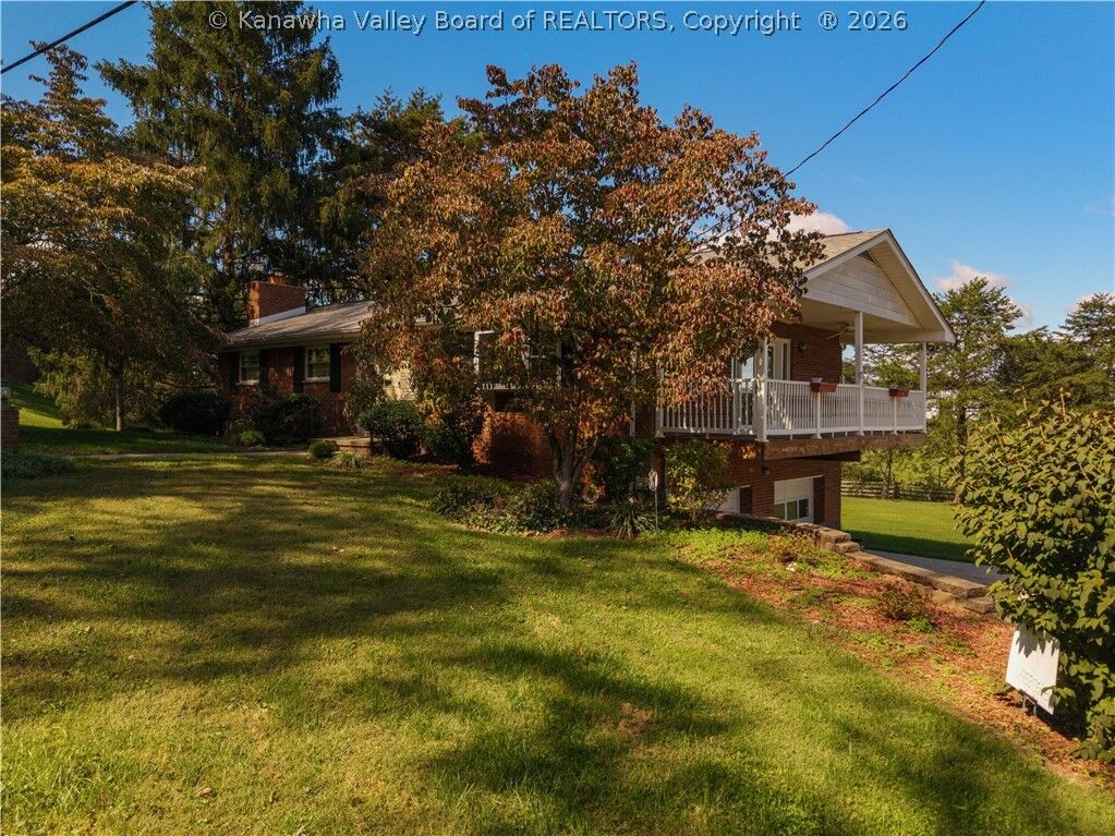 Property Photo:  220 Pinewood Drive  WV 25526 