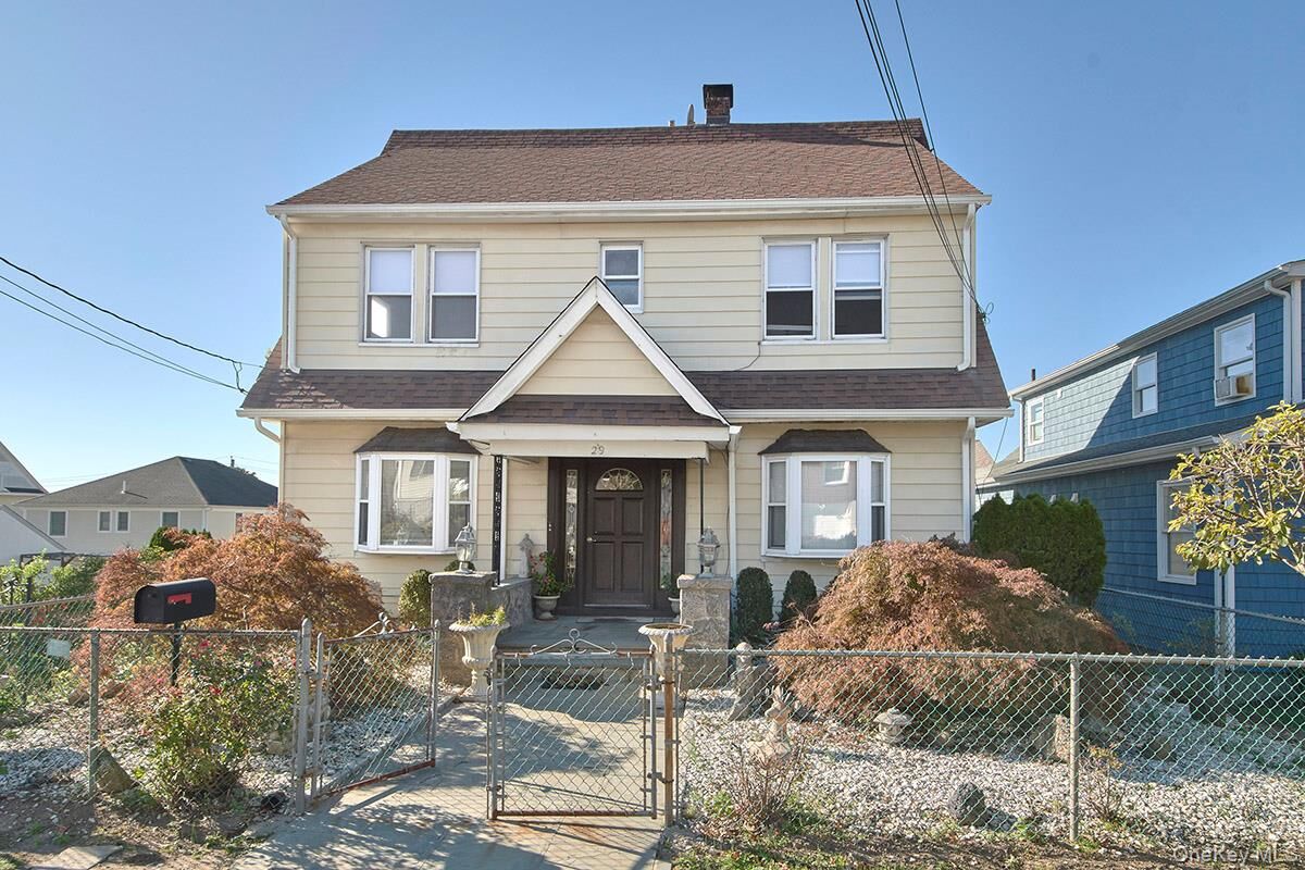 Property Photo: 29 Lakeview Avenue NY 10604