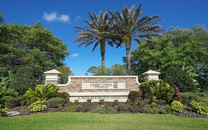 Property Photo:  2571 Sherman Oak Drive  FL 34289 