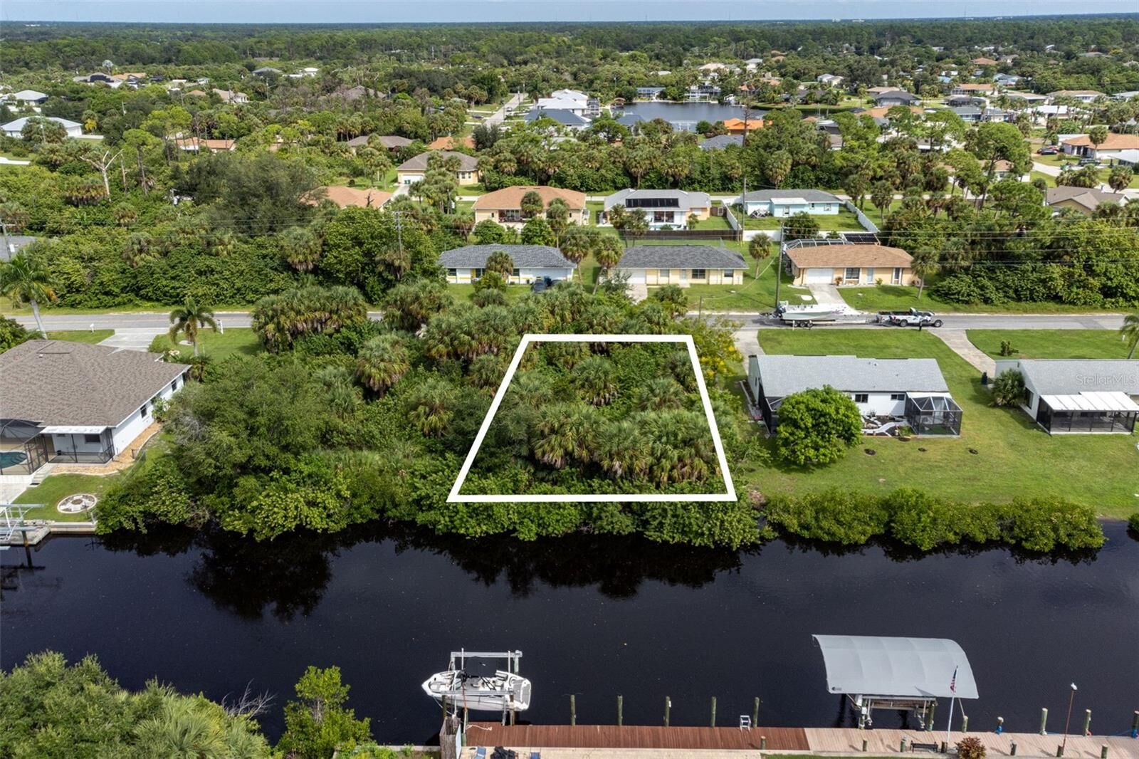 Property Photo: 18045 Ohara Drive FL 33948