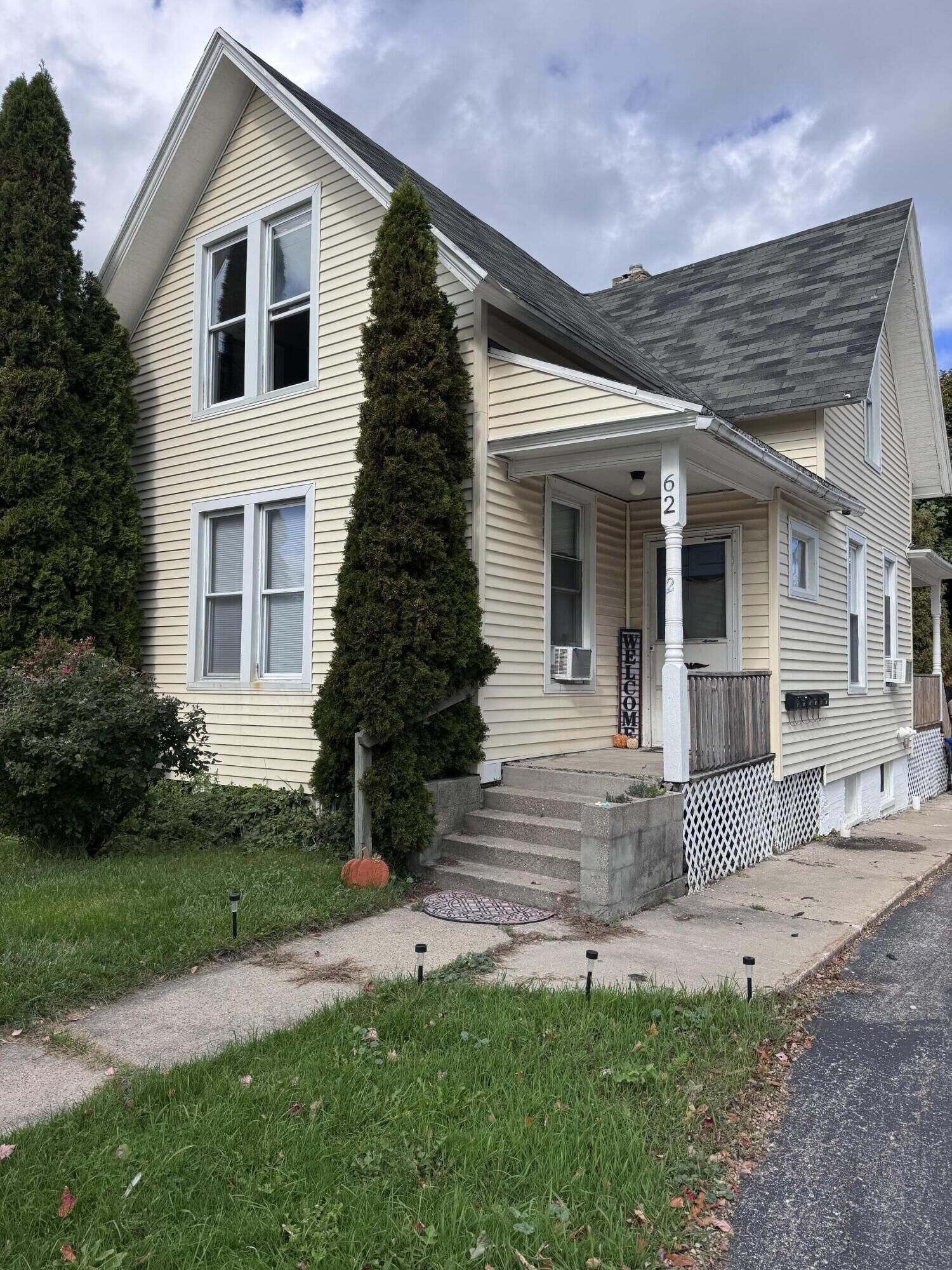 Property Photo:  62 Filer Street  MI 49660 