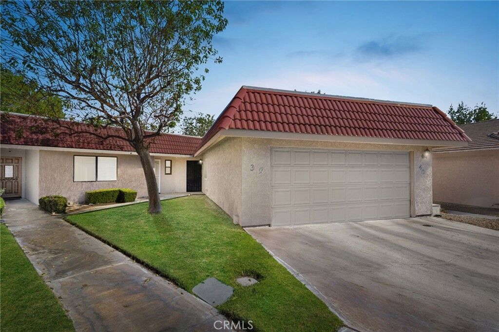 Property Photo:  27535 Lakeview 39  CA 92342 