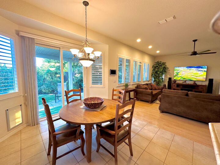 Property Photo:  2303 Petruchio Way  CA 95661 