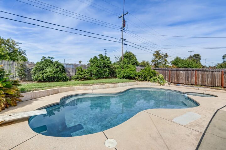Property Photo:  5021 North Parkway  CA 95823 