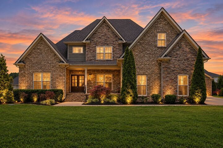 Property Photo:  190 Beverly Randolph Dr  TN 37129 