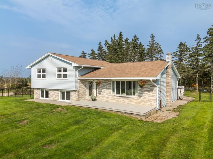 Property Photo:  470 Wyman Road  NS B5A 5G4 