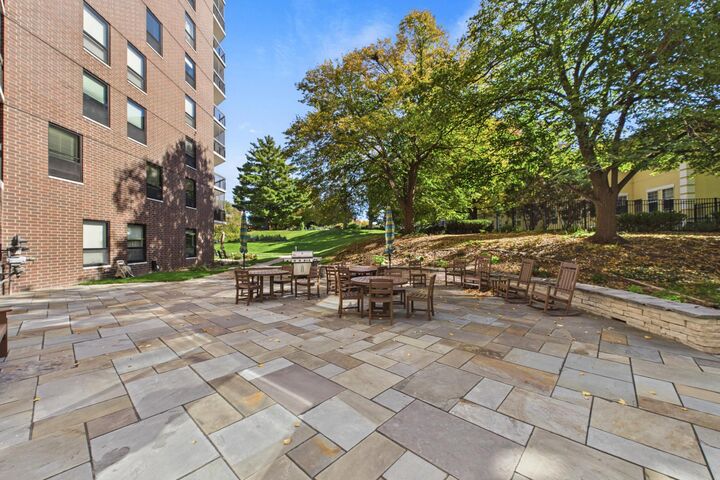 Property Photo:  6615 Lake Shore Drive S 607  MN 55423 