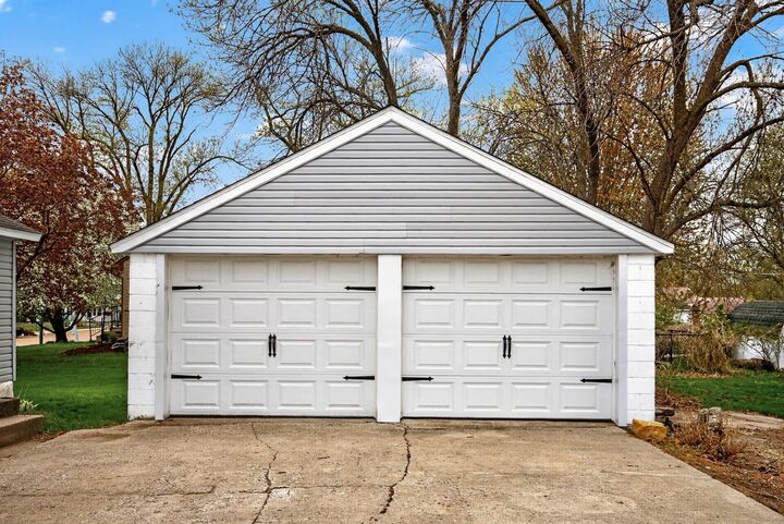 Property Photo: 24 Main Street E MN 55397