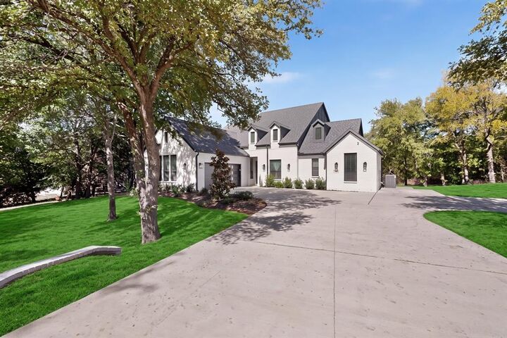 Property Photo: 2519 Tamaron Cove TX 75104