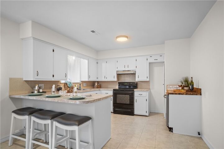 Property Photo:  603 Lawndale Drive  AR 72764 