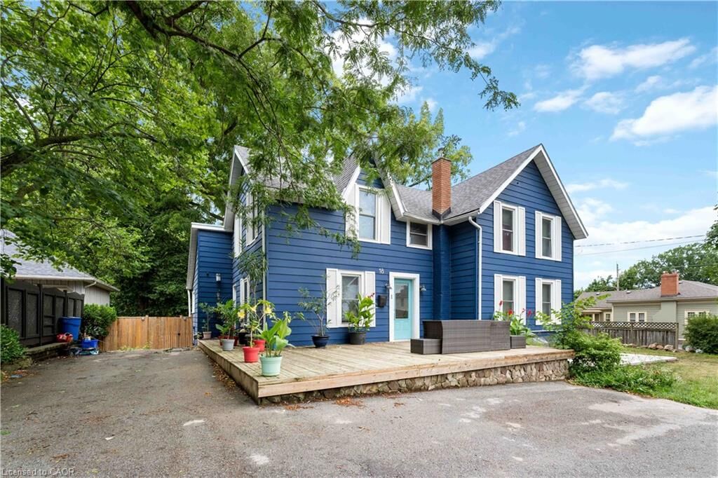 Property Photo:  18 Mountain Street 3  ON L3M 3J8 