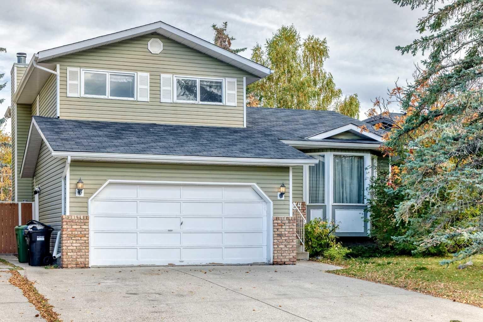 Property Photo:  64 Edforth Crescent NW  AB T3A 3X4 