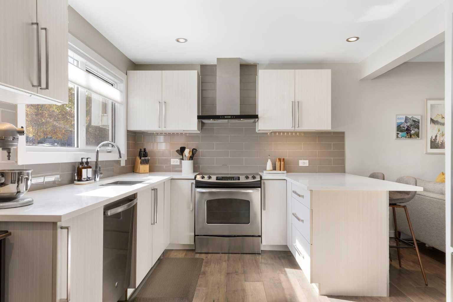 Property Photo: 364 Killarney Glen Court SW AB T3E 7H4