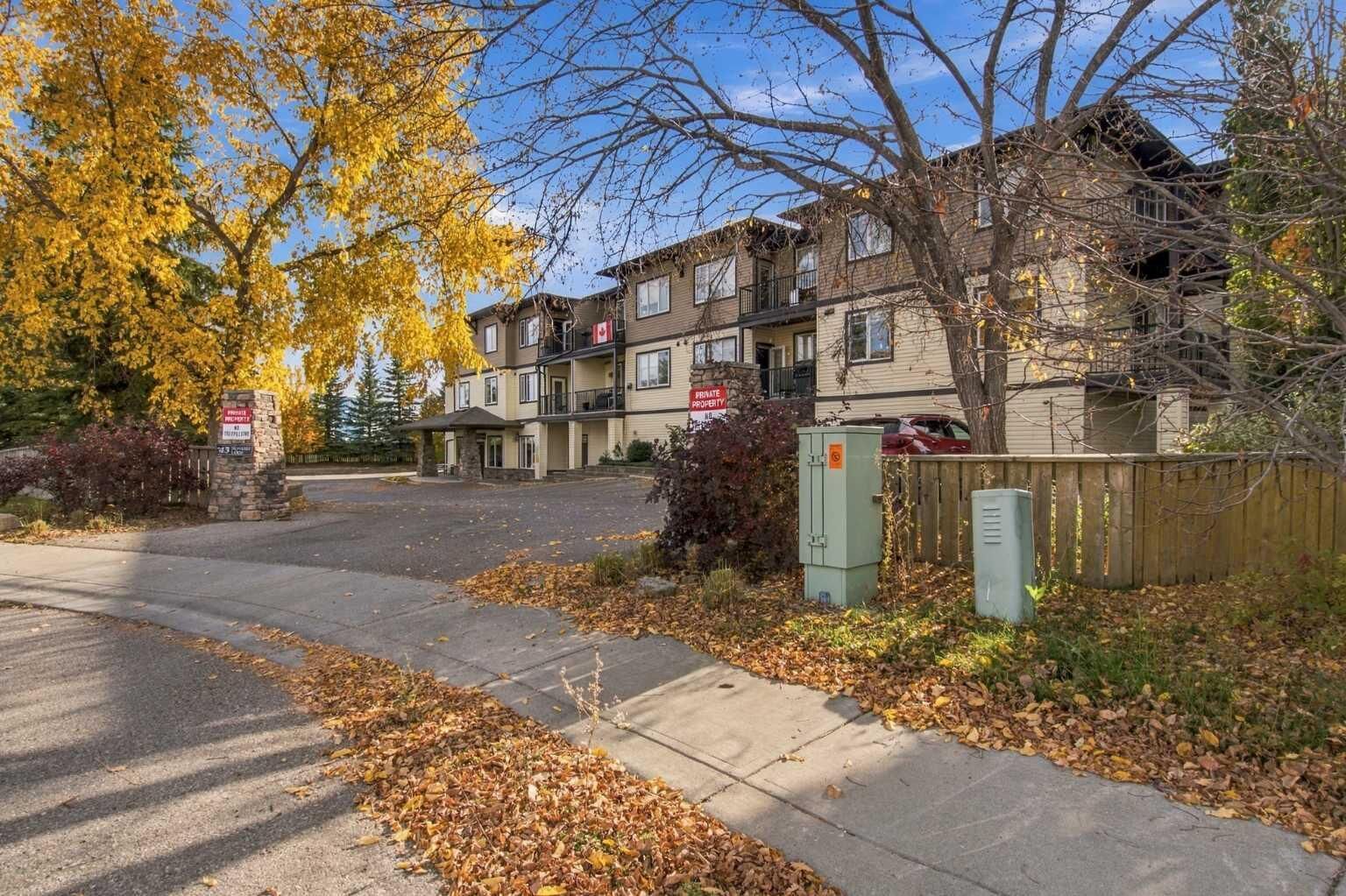 Property Photo:  43 Sunrise Loop SE 206  AB T1V 0G8 