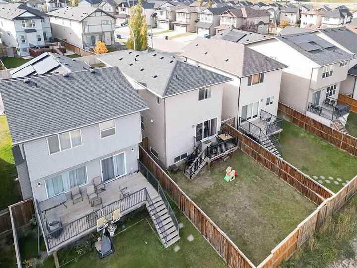 Property Photo:  393 Panton Way NW  AB T3K 0X6 