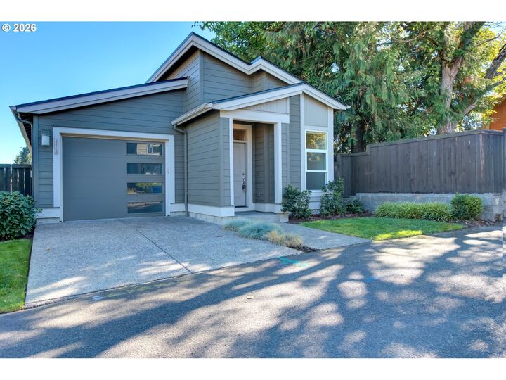 Property Photo:  6625 NE 72nd Pl  WA 98662 