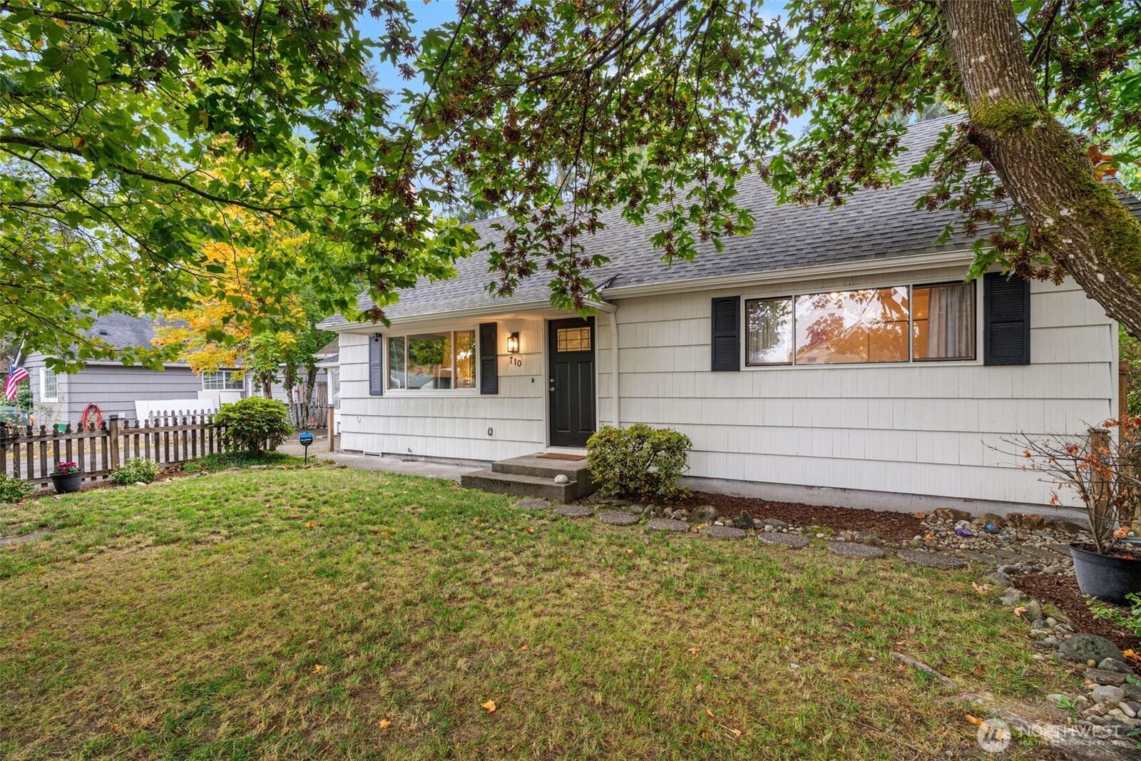 Property Photo:  710  141st Street S  WA 98444 