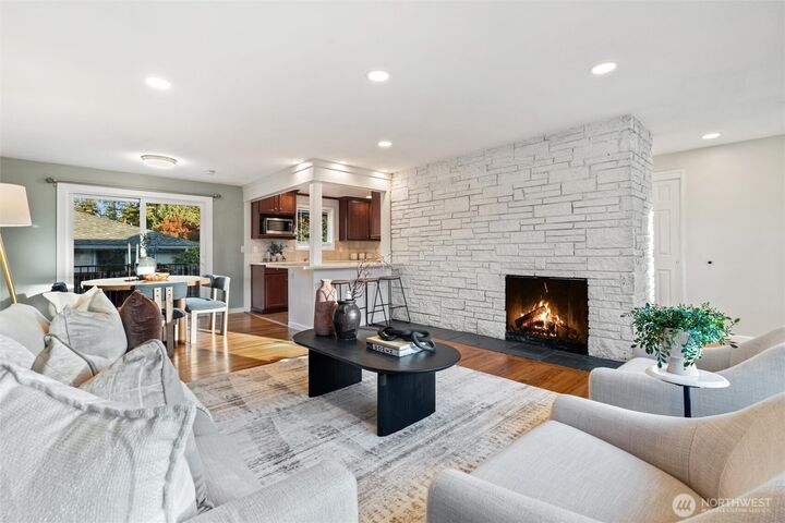 Property Photo:  17729  64th Avenue W  WA 98037 