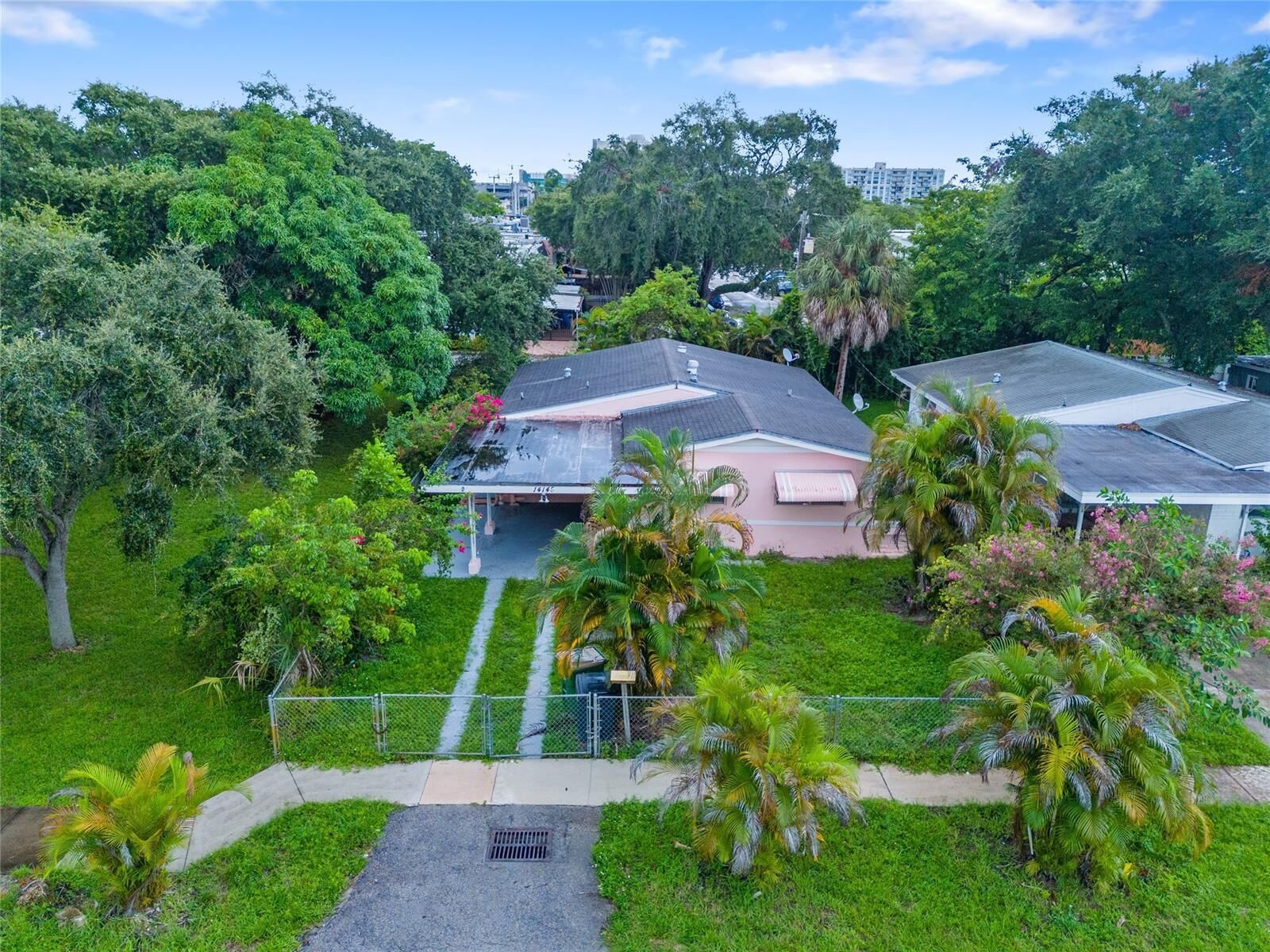 Property Photo: 14145 NE 16th Court FL 33181