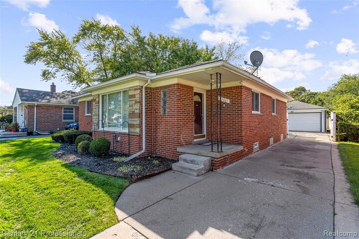 Property Photo:  23881 Morton Street  MI 48237 
