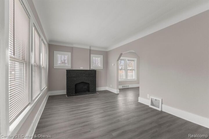 Property Photo:  16508 Turner Street  MI 48221 